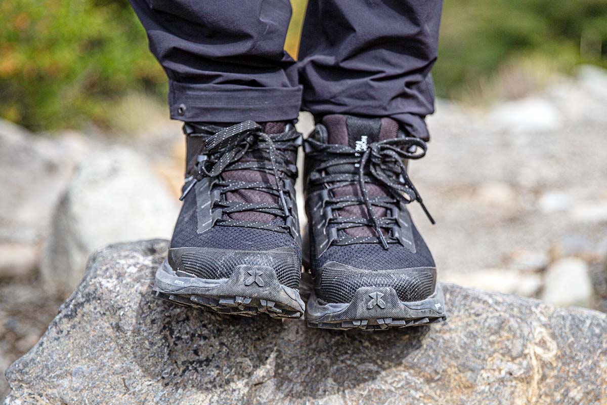 The North Face Vectiv Exploris 2 Mid Futurelight hiking boots (toe protection)